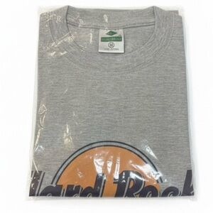 Hard Rock Cafe Beijing T-Shirt Gray Medium NEW in plastic
